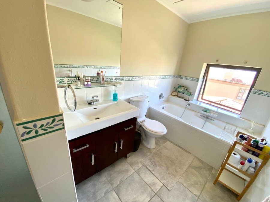 4 Bedroom Property for Sale in Vermont Western Cape